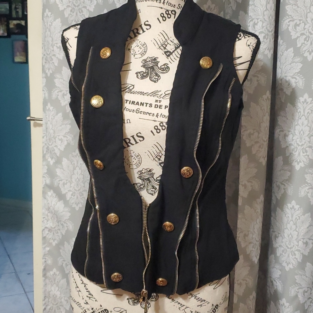 Vest top